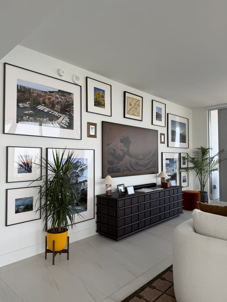 The Seabreeze Condo, Fort Lauderdale Beach, FL — photo 6 of 13 — interior design by EFE Creative Lab