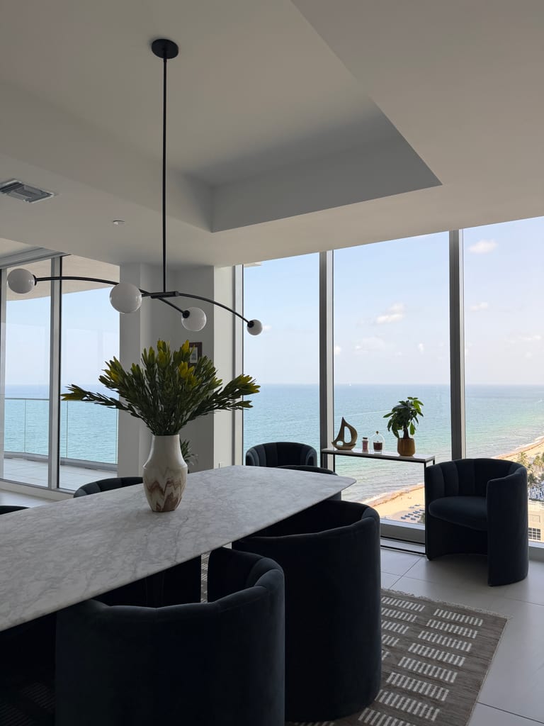 The Seabreeze Condo, Fort Lauderdale Beach, FL — photo 12 of 13 — interior design by EFE Creative Lab