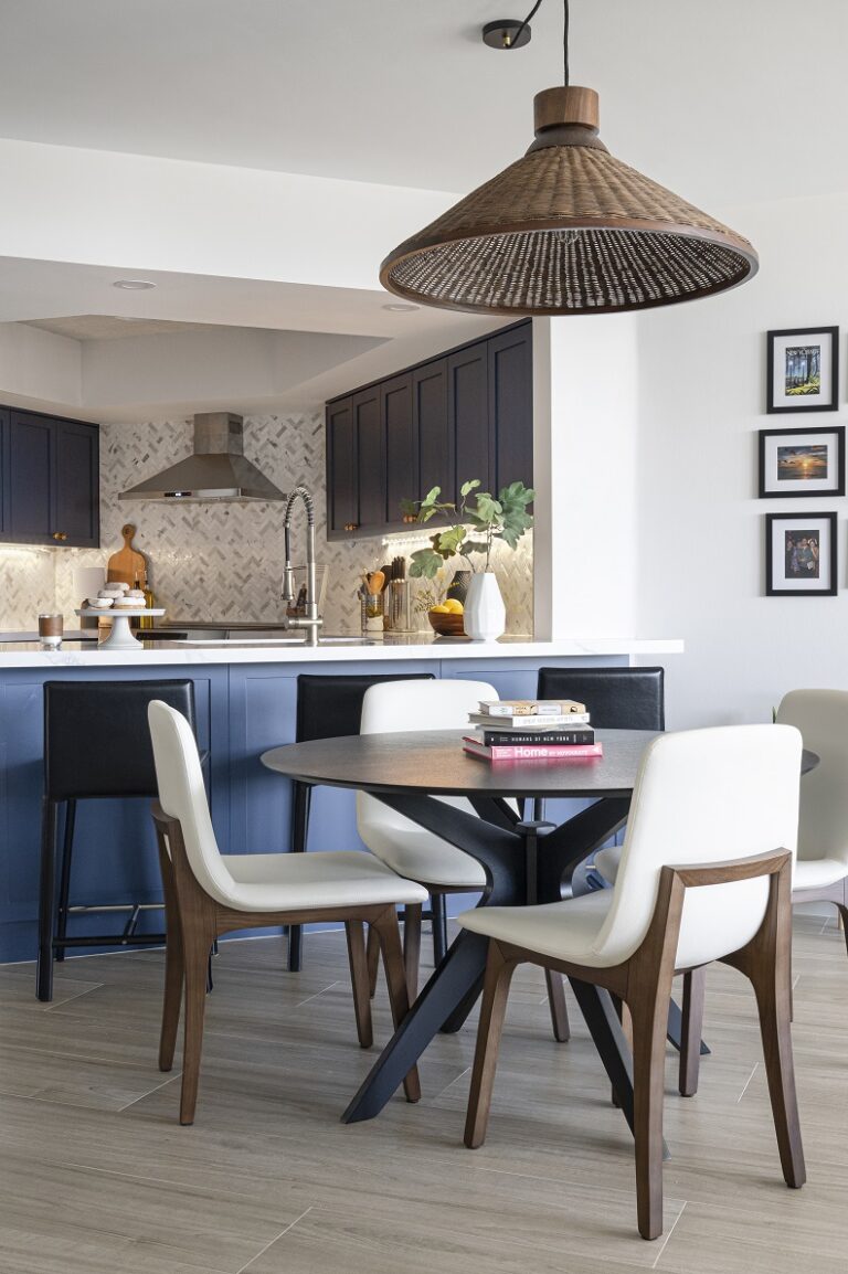 The Miami Beach Modern Condo, Miami Beach, FL — photo 6 of 17 — interior design by EFE Creative Lab
