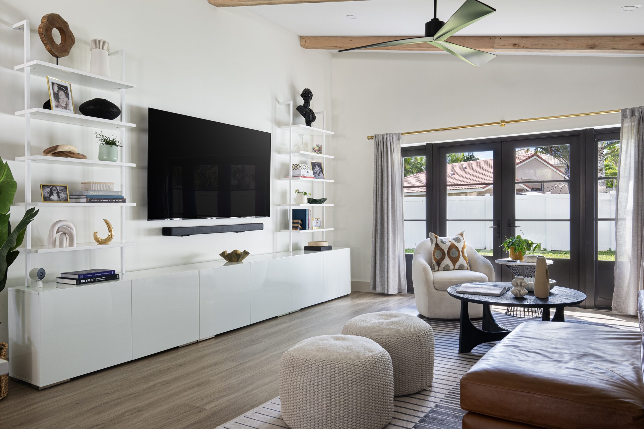 The Silverlakes Home, Miramar, FL — photo 13 of 24 — interior design by EFE Creative Lab