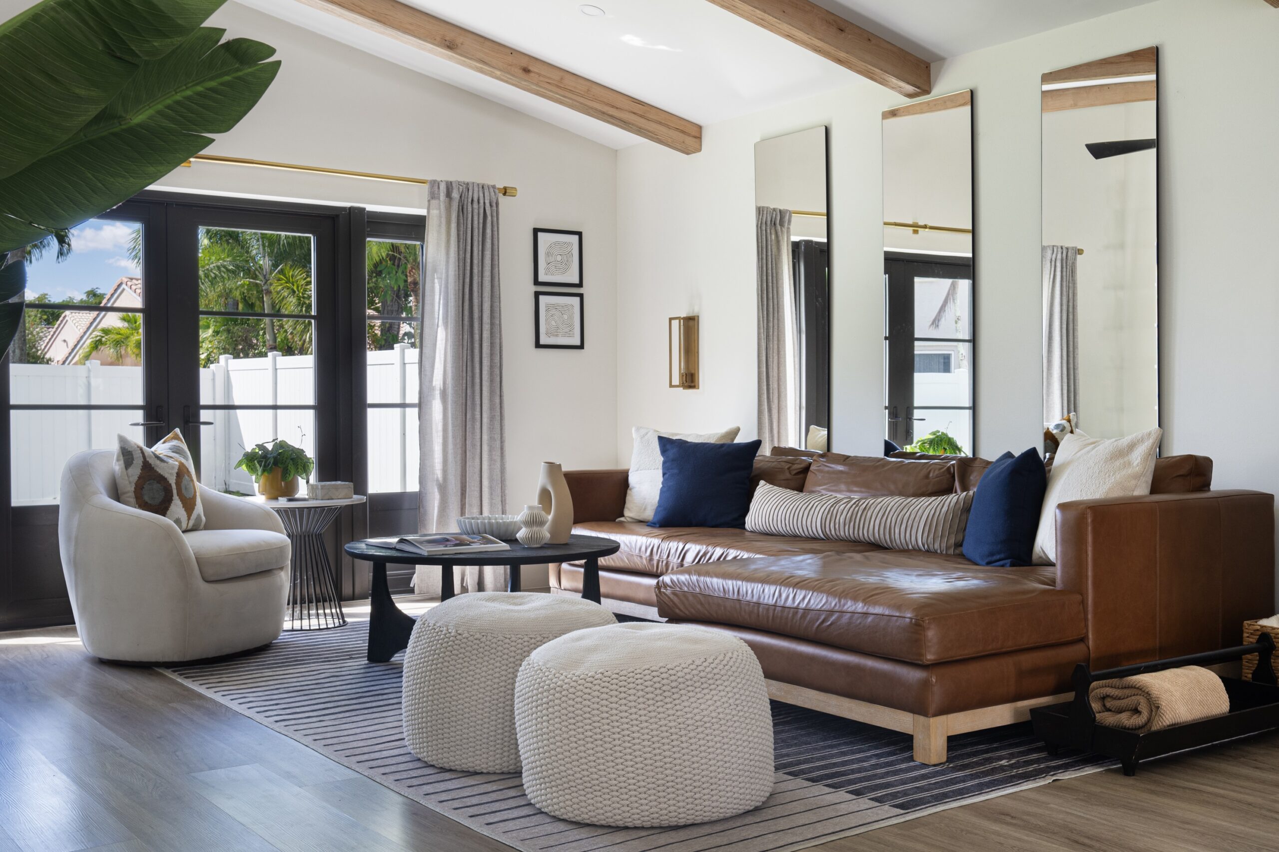 The Silverlakes Home, Miramar, FL — photo 15 of 24 — interior design by EFE Creative Lab