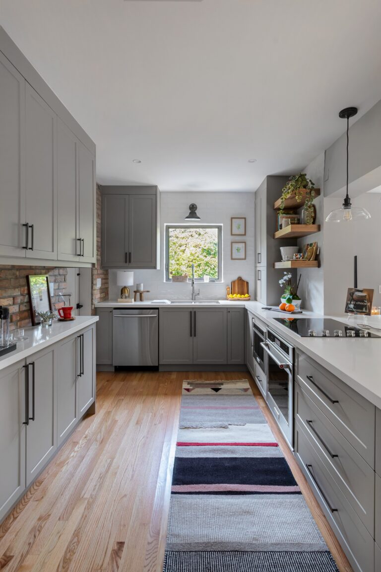 The Timeless Kitchen, Miami, FL — photo 9 of 12 — interior design by EFE Creative Lab
